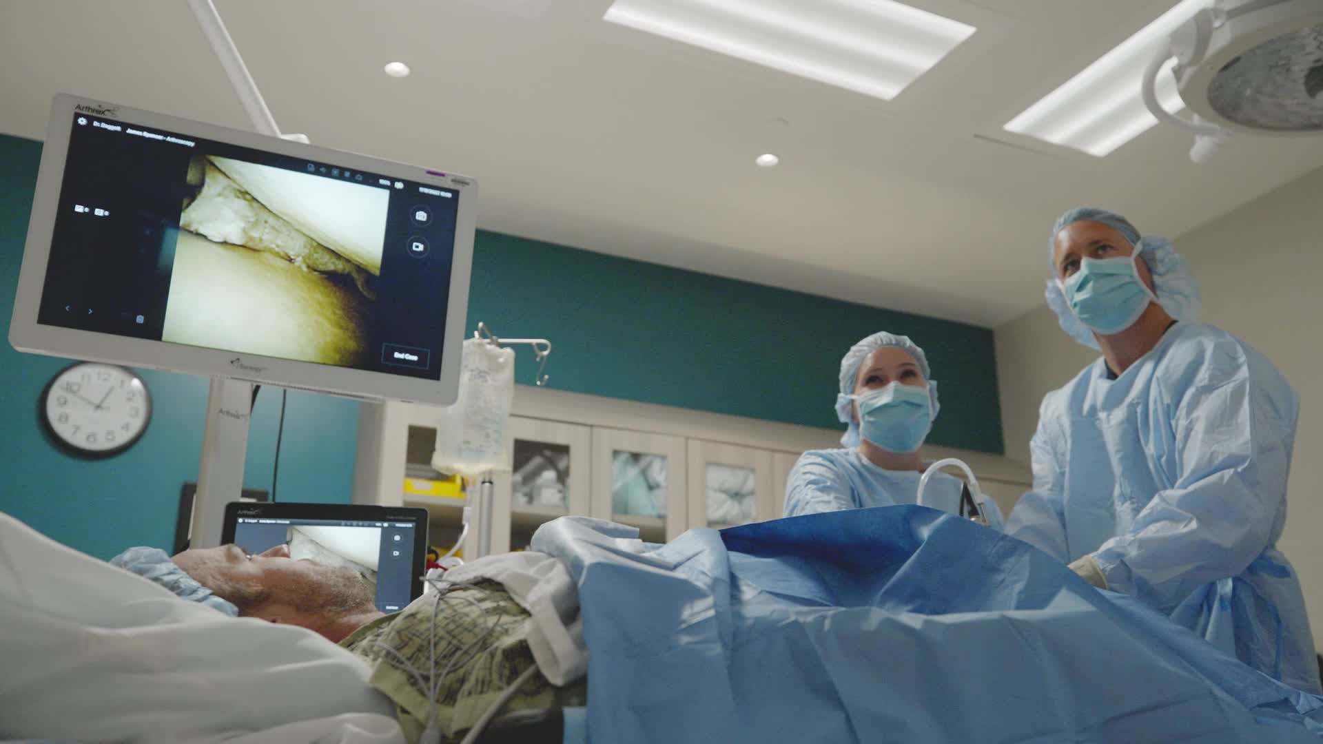 Arthrex Performing Wide Awake Arthroscopy Using The Nano Arthroscopy