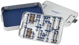 Vet CUE Instrument Set