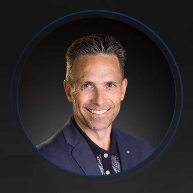Professional headshot of Dr Jason Harvey.
